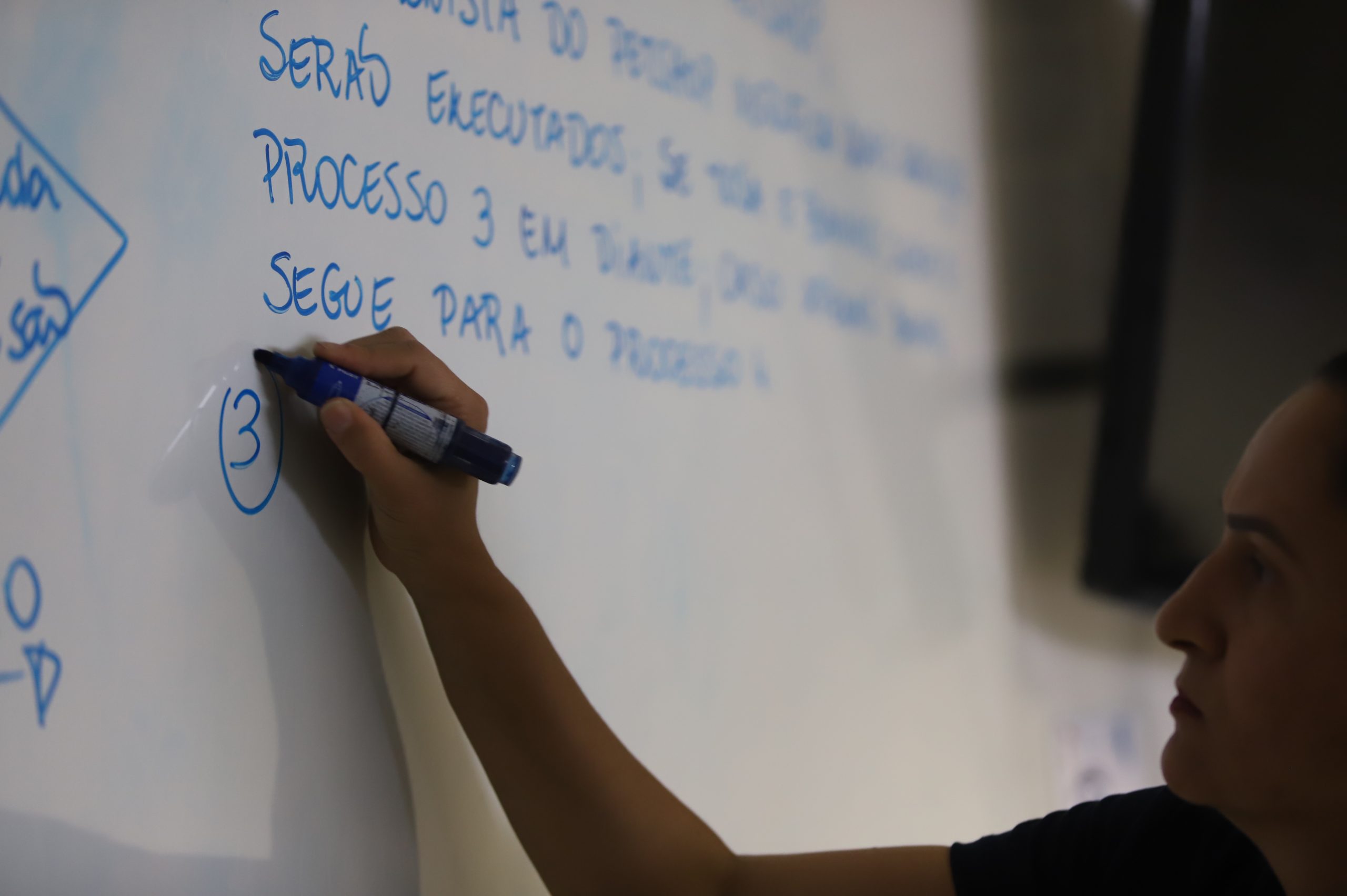 SEE/MG publica resolução com critérios para contratação temporária em escolas indígenas