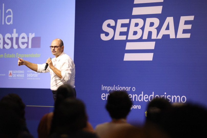Governo de Minas realiza aula master para estudantes do curso técnico em Administração em parceria com o Sebrae